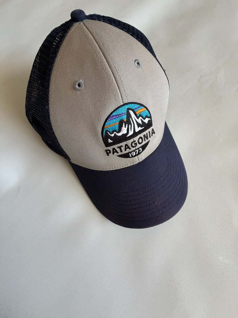 Patagonia  1973 Trucker Hat Navy Gray Mountain Logo Mesh Snapback Mens